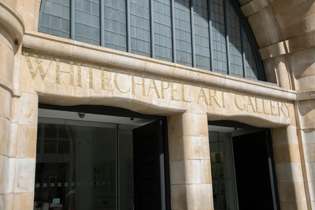 Islington 2 Whitechapel Gallery