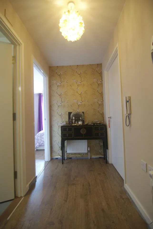 Flat 36 Len Bishop Court, E1W 4 Entrance jpg