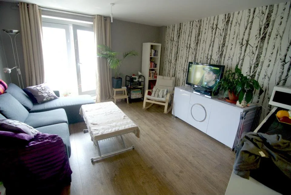 Flat 36 Len Bishop Court, E1W 1 Living room 2 jpg
