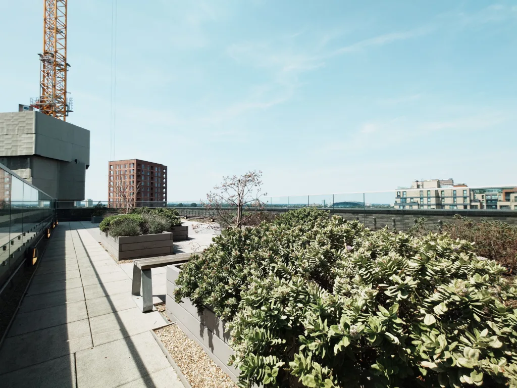 Flat 59 Millstream Tower 17 1024x768 jpg