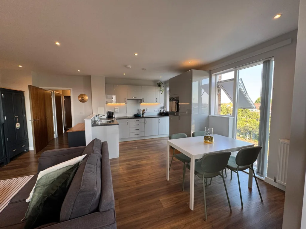 11 Linnet House, E10 6 IMG 6111 1024x768 jpg