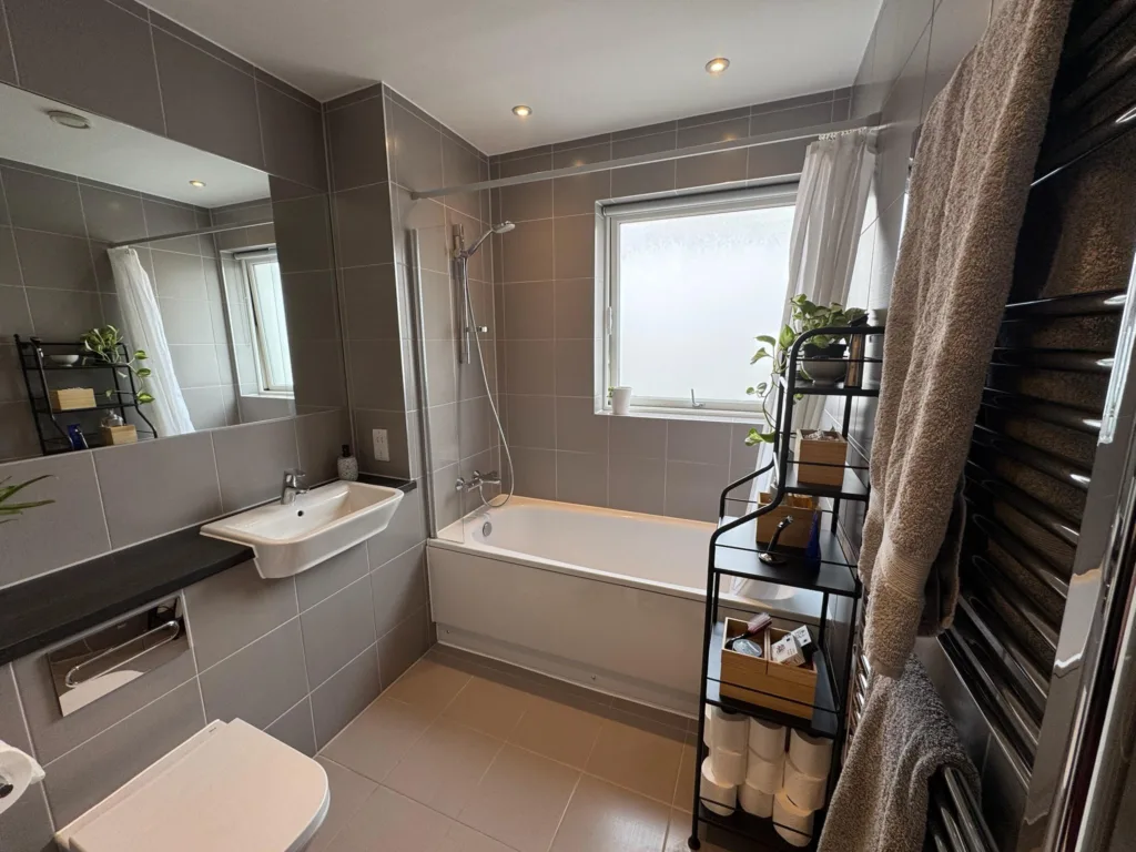 11 Linnet House, E10 13 IMG 6235 1024x768 jpg